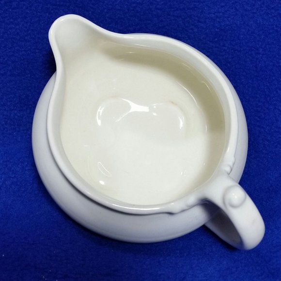 Homer Laughlin Nautilus Grey Gardenia Footed Sugar Bowl and Creamer Set - Picture 8 of 10